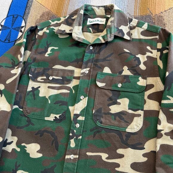 Vintage 90s Gander Mountain Camo Camouflage Button Up Size Medium USA Made - Picture 4 of 6